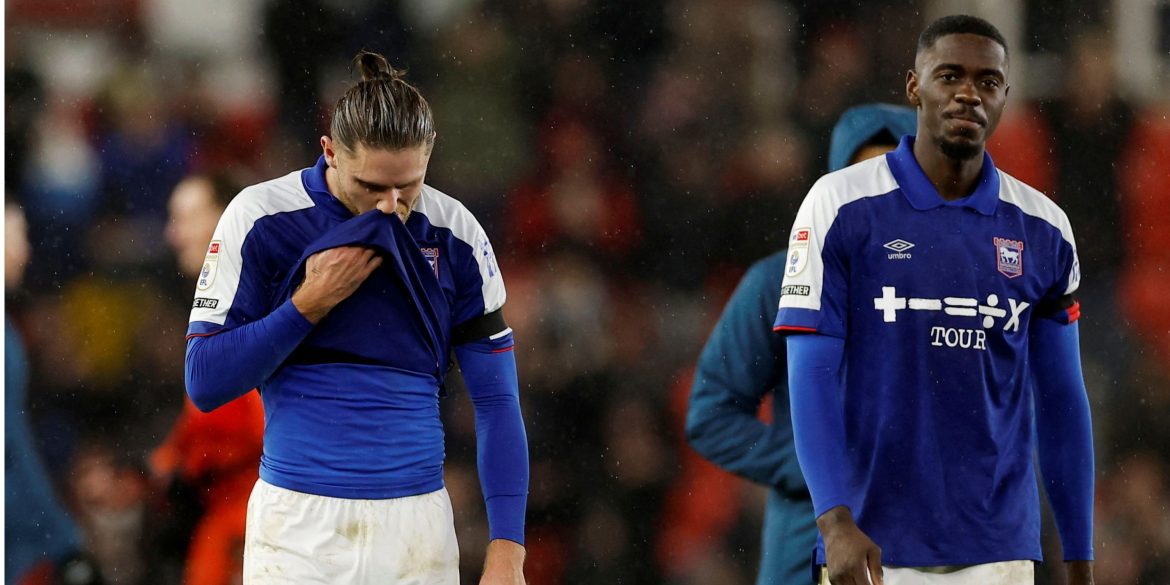 Specialists set to confirm months out injured for £40k-a-week Ipswich star
