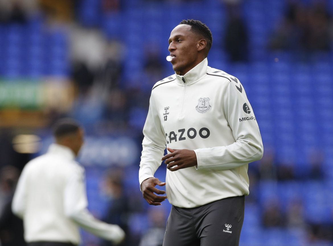 Everton handed Mina injury boost